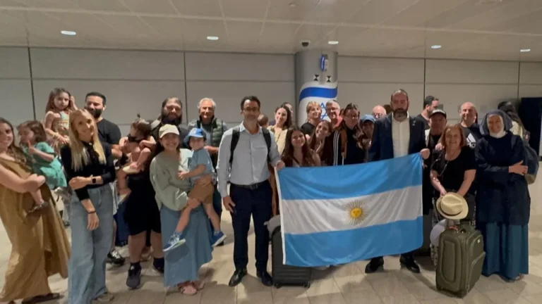 El Gobierno nacional reactivó el operativo de repatriación de argentinos en Israel