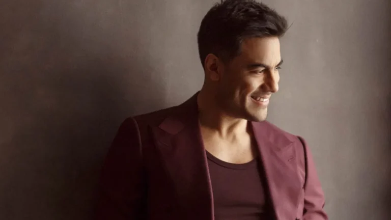 Carlos Rivera presenta disco y se pregunta: «¿Qué significa el amor?»