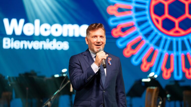 Alejandro Domínguez fue reelecto y seguirá al frente de la Conmebol hasta 2031