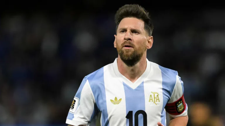 Messi sería titular en el duelo ante Colombia por las Eliminatorias